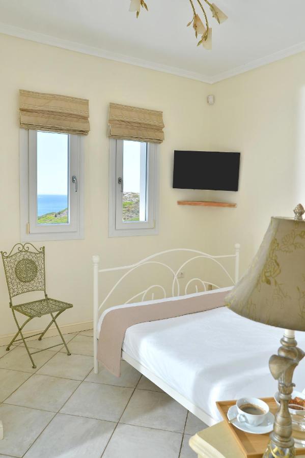 Andros Homes Sea Side Apartment & Studio Gavrio Exterior photo